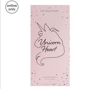 I 🖤 REVOLUTION-UNICORN HEART EYESHADOW PALLETE